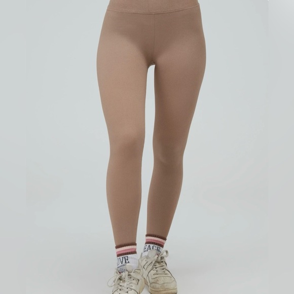 NWT Spiritual Gangster sculpt legging - Picture 2 of 6